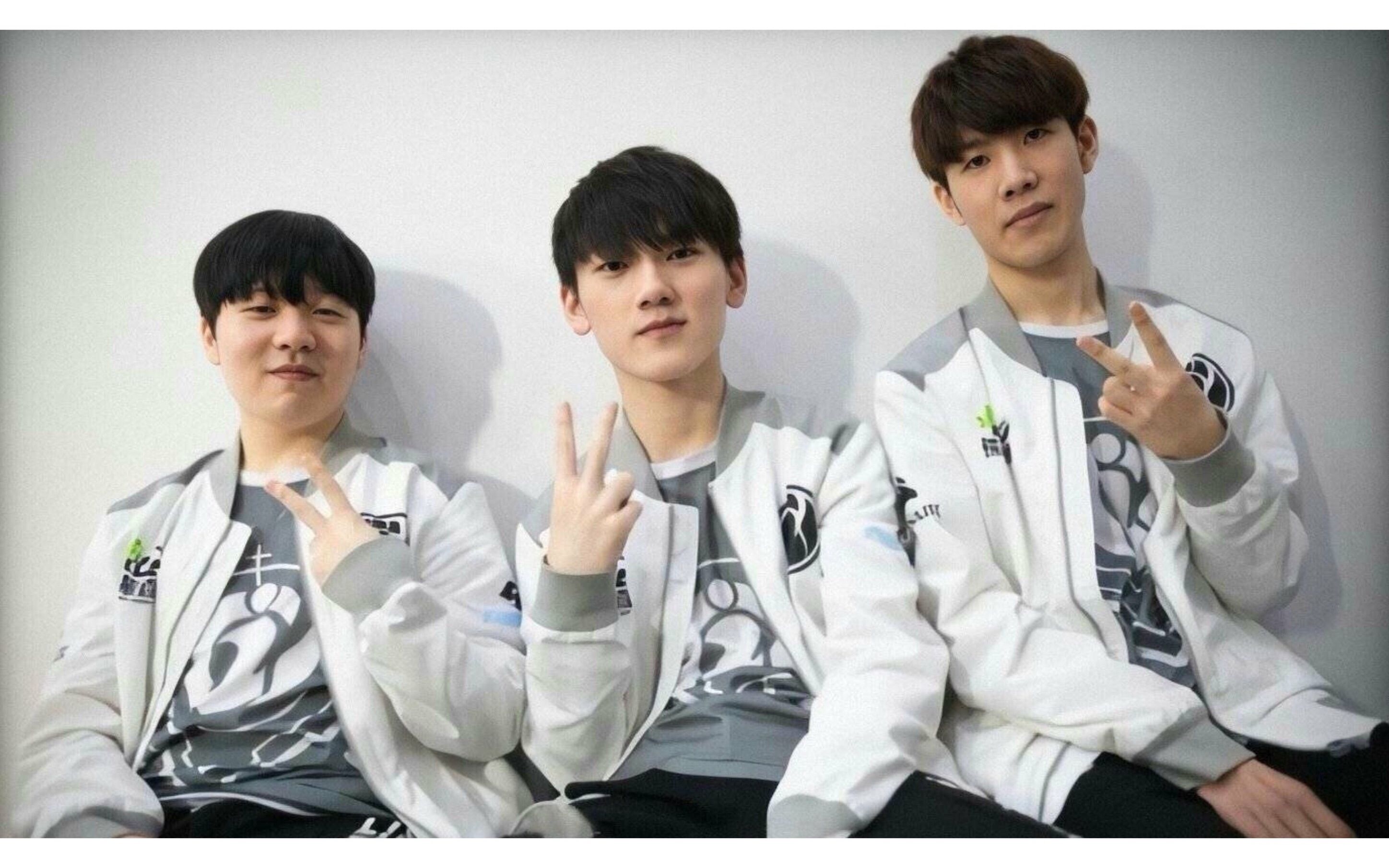 决赛中占据 决赛中占据